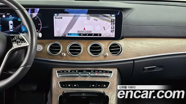 2021 Mercedes-Benz E-Class E220d 4MATIC Exclusive