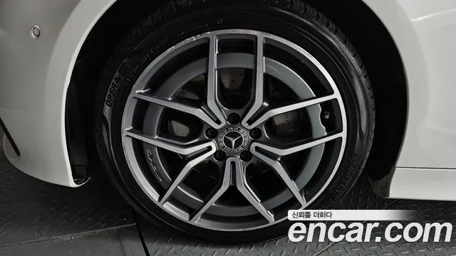 2022 Mercedes-Benz E-Class E300d 4MATIC Coupe