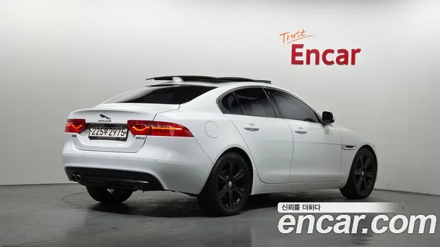 2019 Jaguar XE 20d Portfolio