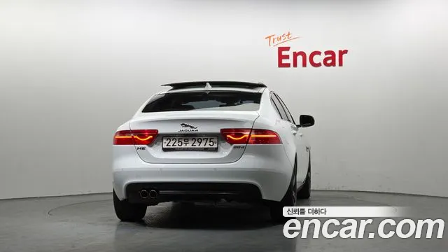 2019 Jaguar XE 20d Portfolio