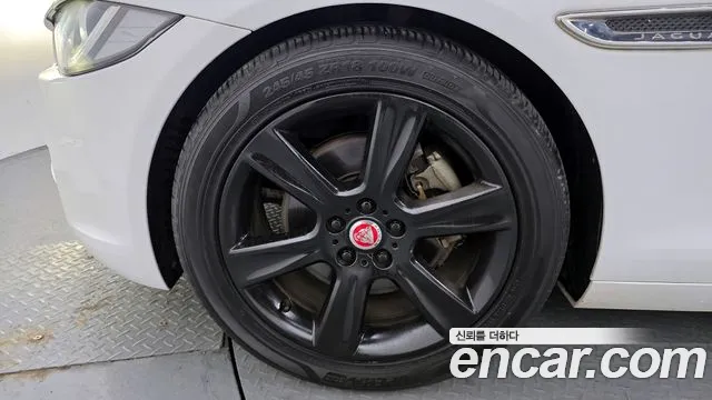 2019 Jaguar XE 20d Portfolio