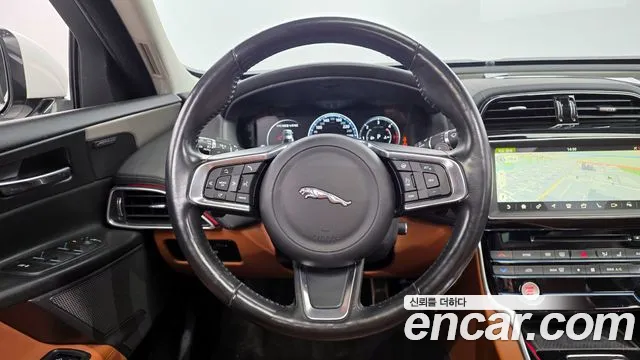 2019 Jaguar XE 20d Portfolio