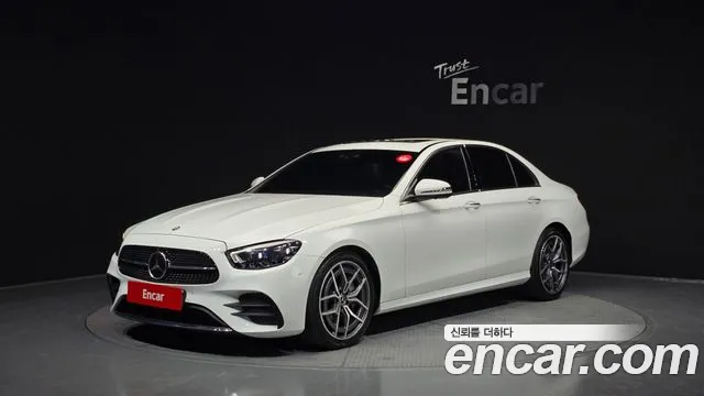 2022 Mercedes-Benz E-Class E220d 4MATIC AMG Line