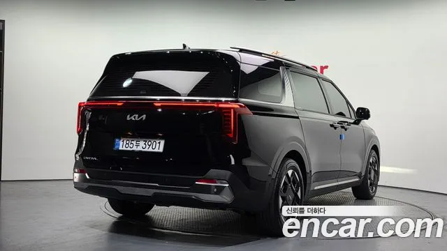 2025 Kia Carnival 7-Seater Noblesse