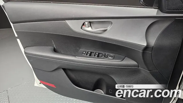 2021 Kia K3 Prestige