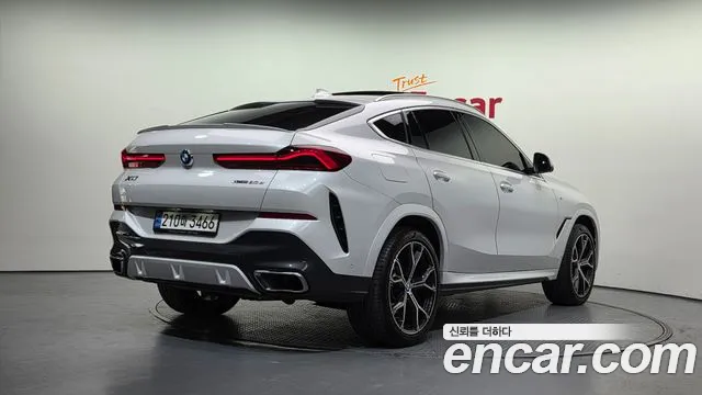 2022 BMW X6 xDrive30d M Sport