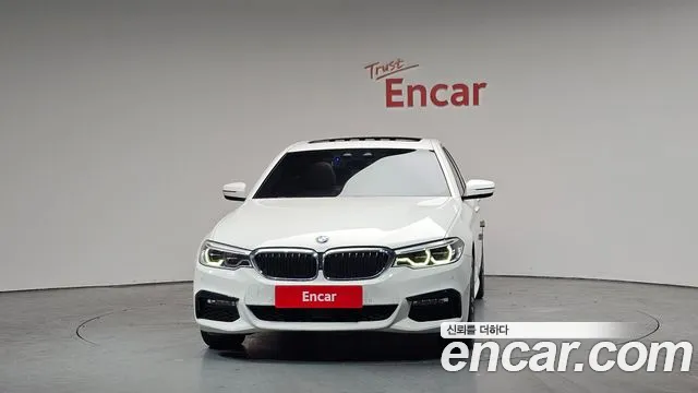 2018 BMW 5-Series 530i xDrive M Sport Package Plus