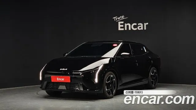 2026 Kia EV4 Long Range 2WD GT LIne