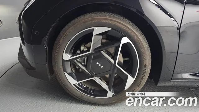 2026 Kia EV4 Long Range 2WD GT LIne