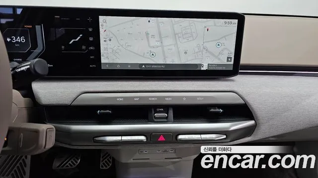 2027 Kia EV4 Long Range 2WD Earth