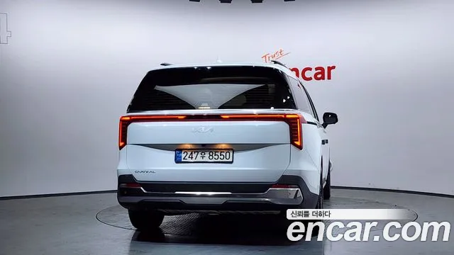 2024 Kia Carnival 9-Seater Signature