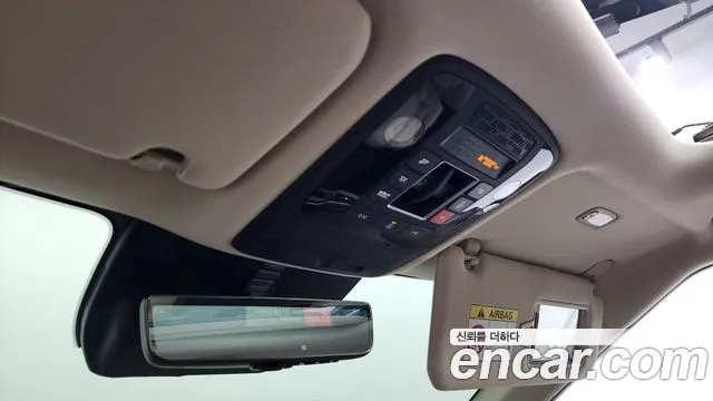 2024 Kia Carnival 9-Seater Signature