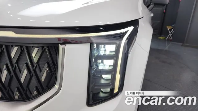 2024 Kia Carnival 9-Seater Signature