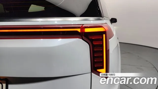2024 Kia Carnival 9-Seater Signature