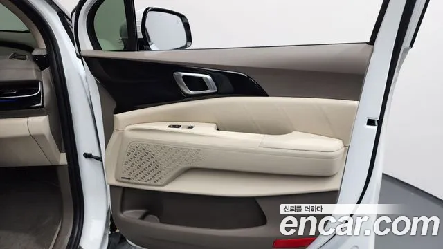 2024 Kia Carnival 9-Seater Signature