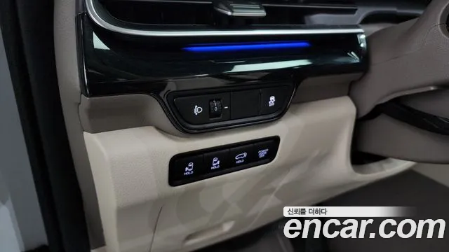 2024 Kia Carnival 9-Seater Signature