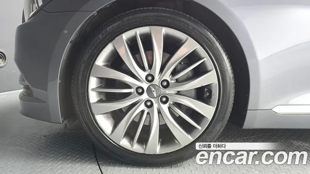 2016 Hyundai Genesis G380 Prestige AWD