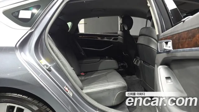 2016 Hyundai Genesis G380 Prestige AWD