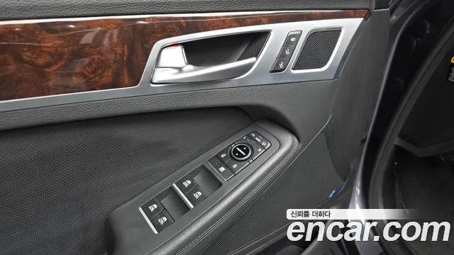 2016 Hyundai Genesis G380 Prestige AWD