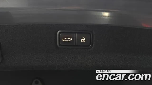 2016 Hyundai Genesis G380 Prestige AWD