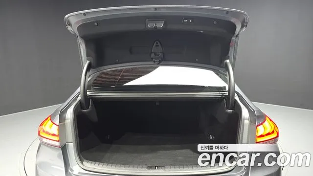 2016 Hyundai Genesis G380 Prestige AWD