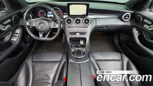 2017 Mercedes-Benz C-Class C200 AMG Line