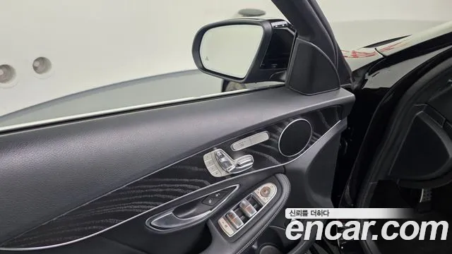 2017 Mercedes-Benz C-Class C200 AMG Line