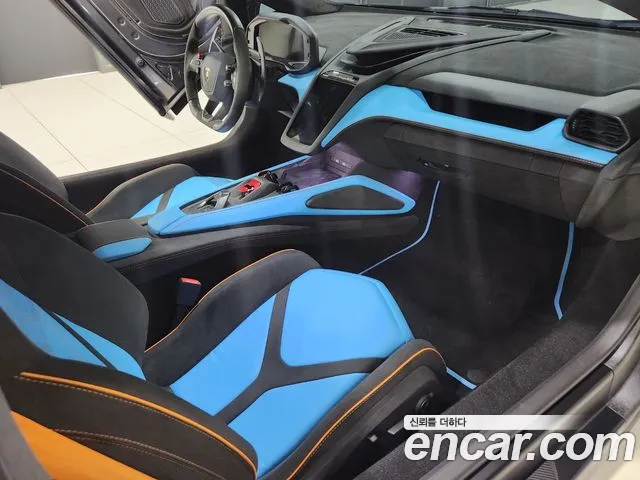 2025 Lamborghini Revuelto 6.5 V12