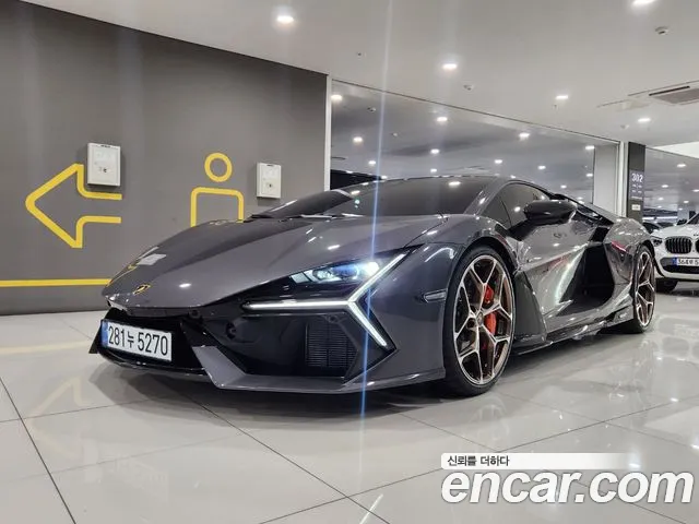 2025 Lamborghini Revuelto 6.5 V12