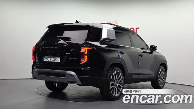 2023 KG_Mobility_Ssangyong Torres Gasoline 1.5 2WD T7