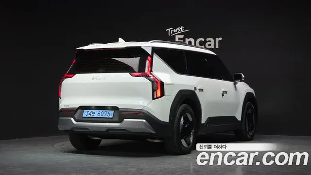 2026 Kia EV9 Long Range 2WD Air
