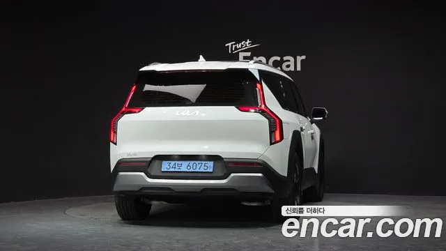 2026 Kia EV9 Long Range 2WD Air
