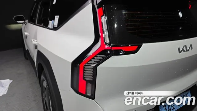 2026 Kia EV9 Long Range 2WD Air