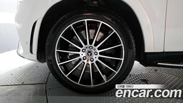 2022 Mercedes-Benz GLE-Class GLE400d 4MATIC Coupe