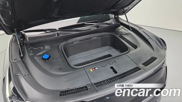 2024 Kia EV9 Long Range 4WD Earth