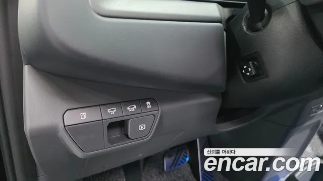 2024 Kia EV9 Long Range 4WD Earth
