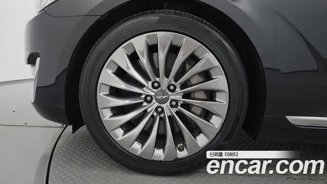 2016 Genesis EQ900 3.3 T-GDI AWD Prestige
