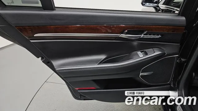 2016 Genesis EQ900 3.3 T-GDI AWD Prestige