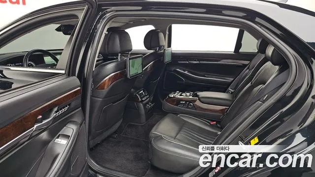 2016 Genesis EQ900 3.3 T-GDI AWD Prestige