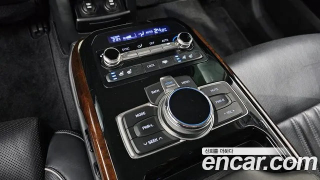 2016 Genesis EQ900 3.3 T-GDI AWD Prestige